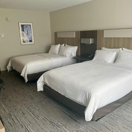 Holiday Inn Express & Suites Muskegon - Grand Haven By Ihg Eksteriør bilde