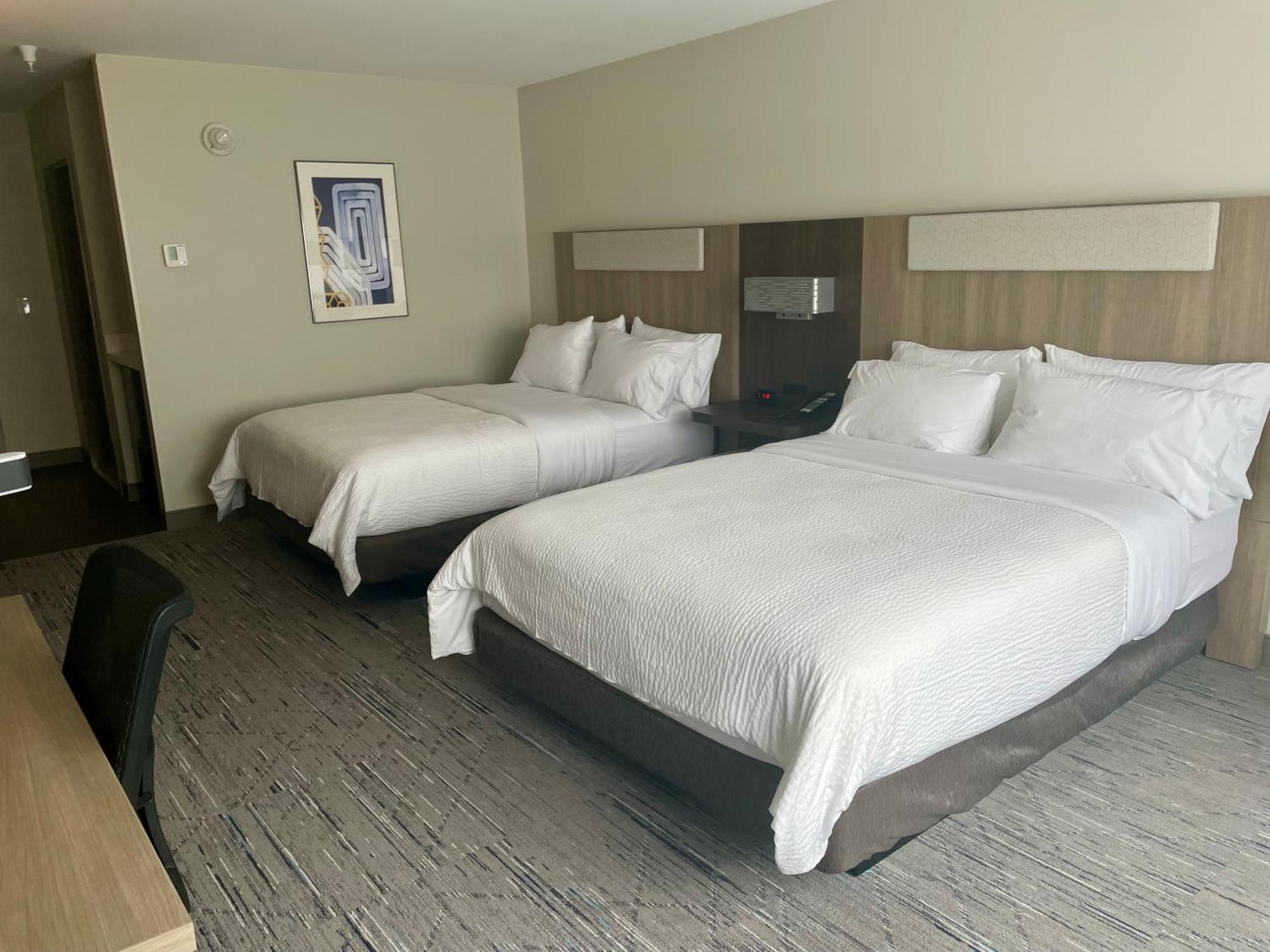 Holiday Inn Express & Suites Muskegon - Grand Haven By Ihg Eksteriør bilde
