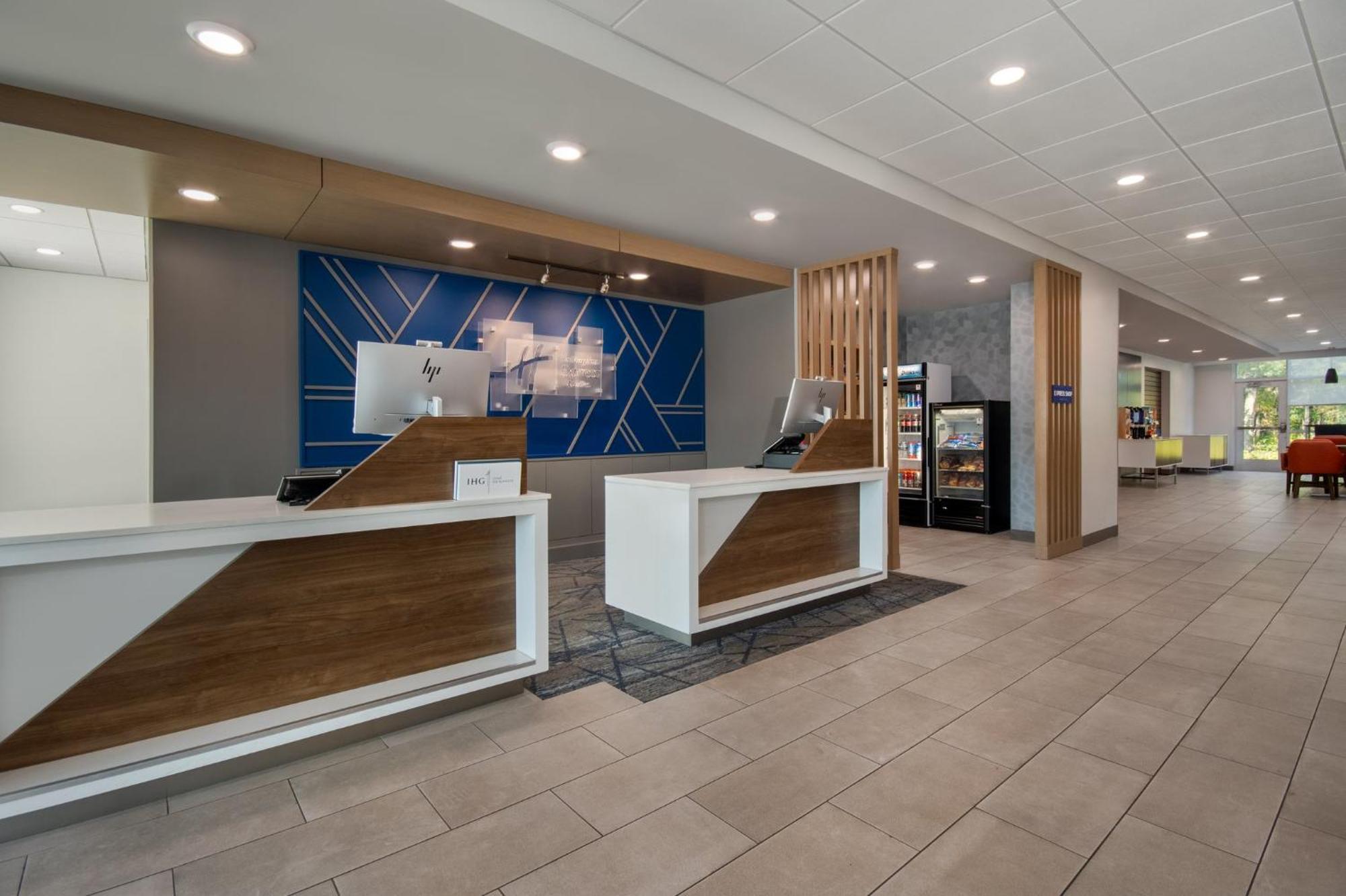 Holiday Inn Express & Suites Muskegon - Grand Haven By Ihg Eksteriør bilde